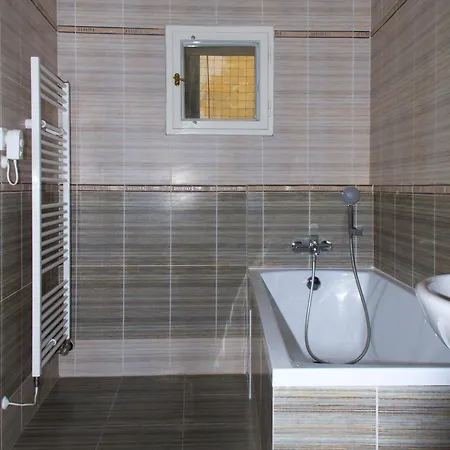 Appartement Adela Center *